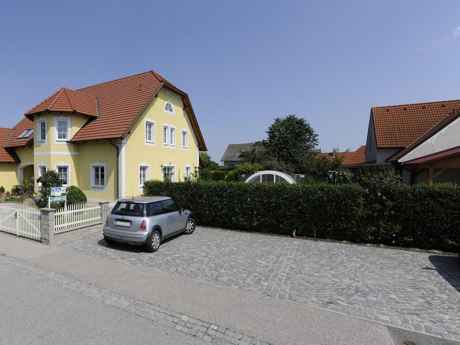 Gaestehaus Familie Trachsler Hotel Rohrendorf bei Krems Exterior foto